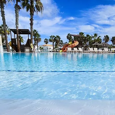 דירה Blue Oasis קורלחו